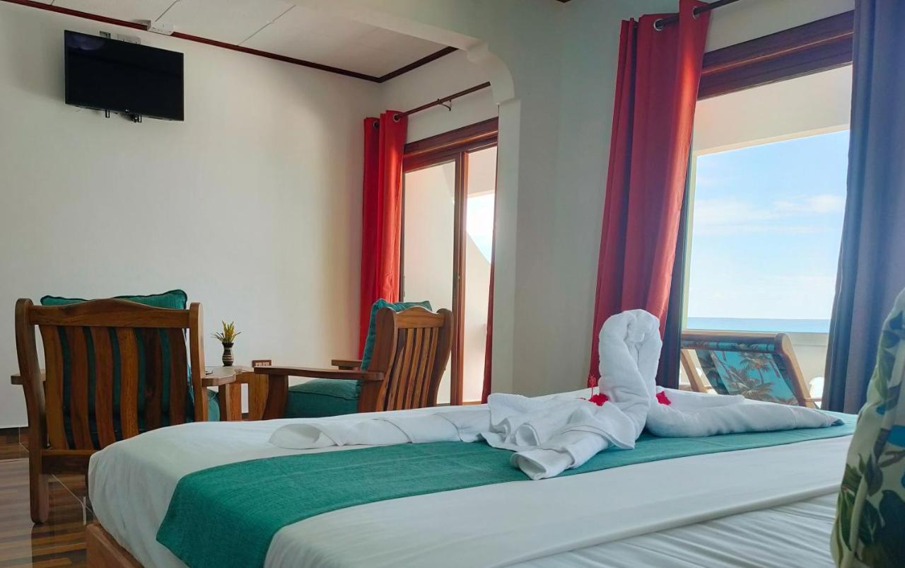 Mt Seaside Apartment La Digue Buitenkant foto